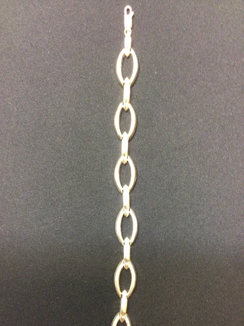 Stylish Sterling Silver Oval Link Bracelet 925 Italy